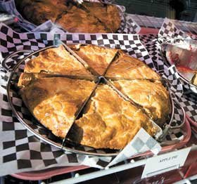 Linn's Restaurant and Easy as Pie Cafe near White Water Inn in Cambria, CA