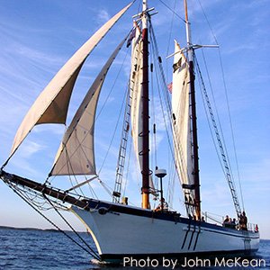 The Schooner Appledore in Maine - Photo by John McKean