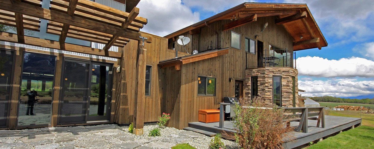 Reedfly Farm and Rivers Bend Lodge Yellowstone Lodging