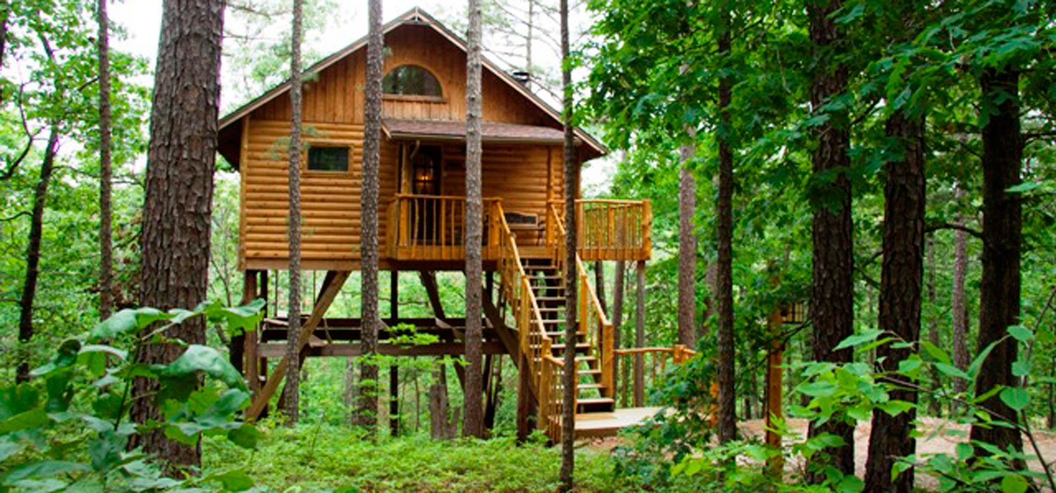 Towering Pines Treehouse - Eureka Springs Treehouse Cabins ...