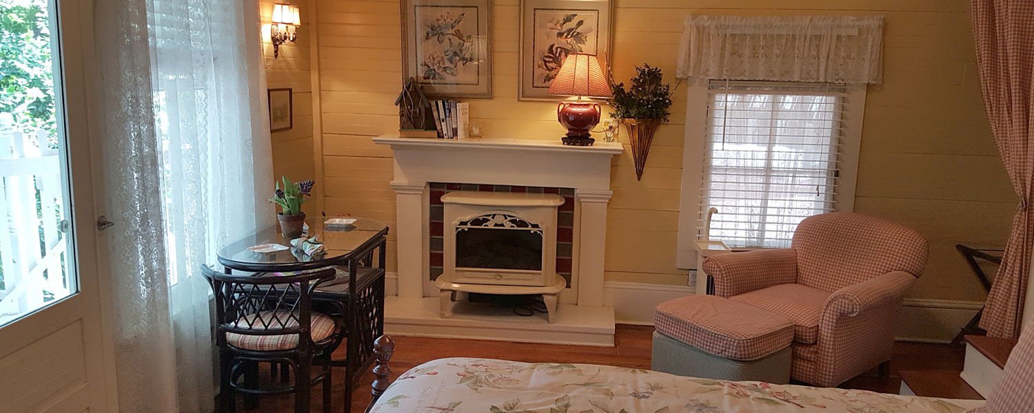 Affordable Hotel Lodging in Downton Little Rock AR Rosemont Guest