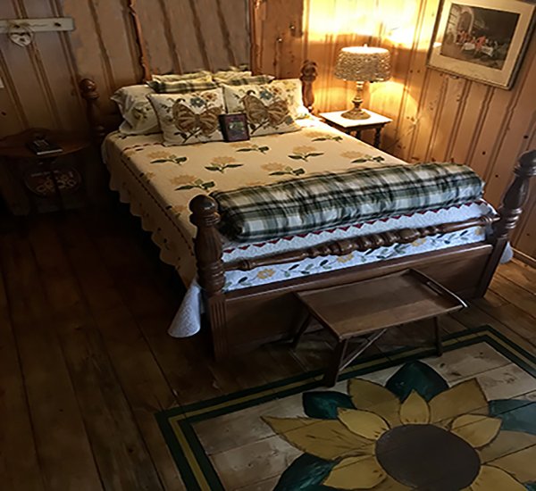 Main House Glen Rose, TX Lodging Country Woods Inn