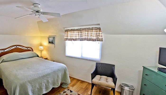 Cottage House Rooms Night Swan Intracoastal Bed Breakfast