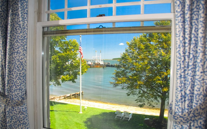 Photo Gallery Greenport, NY Inn Harbor Knoll Bed & Breakfast
