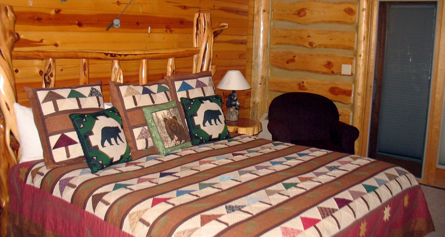 Grizzlys Den Bed And Breakfast Alberta Canada Grizzly Den - Pine, ID Bed & Breakfast | Hayhurst B&B