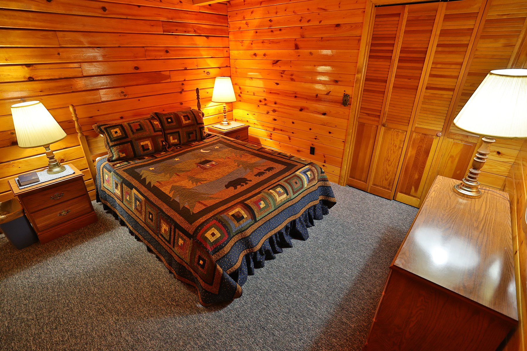 Log Motel Smoke Hole, WV Lodging Smoke Hole Resort