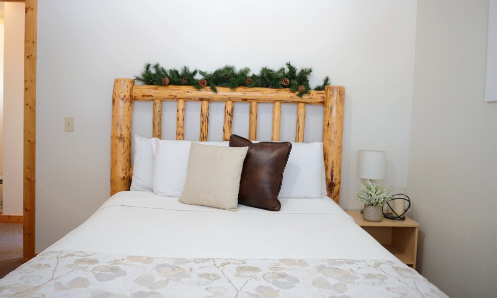 Condos West Yellowstone Condo Rentals The Aspen